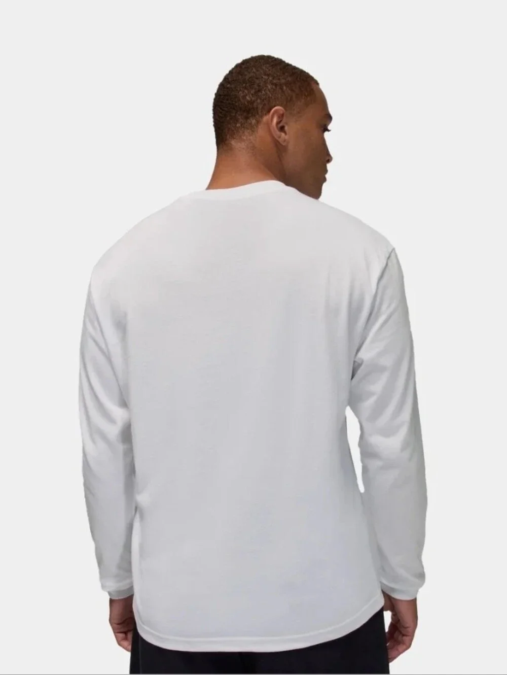 NWT Jordan Brooklyn AJ11 Graphic Long Sleeve White Small IM6507-050